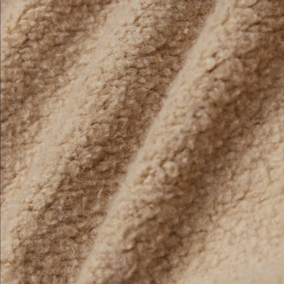 ARITZIA - Picture 4 of 6